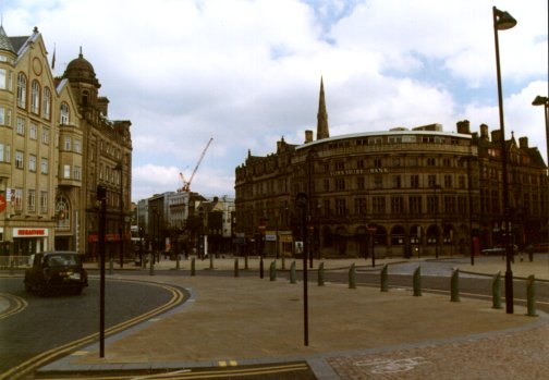 fargate_top.jpg (35092 bytes)